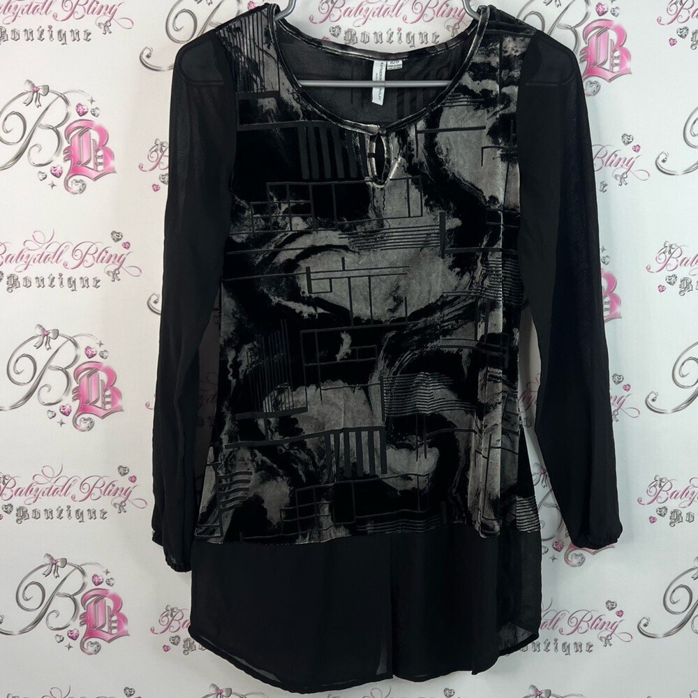 Katherine Barclay long sleeve blouse dual Black and Gray Abstract Blouse
